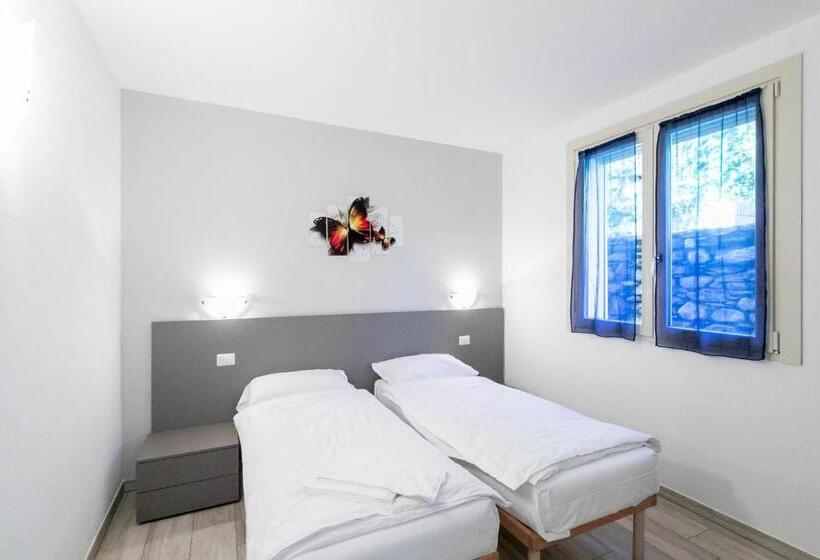 La Collinetta Apartments