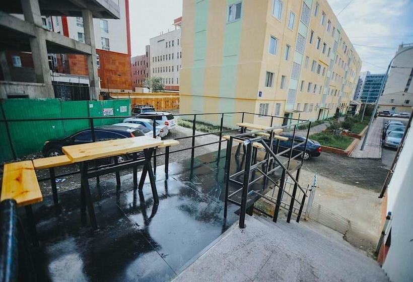 Mongolian Vision Tours   Hostel