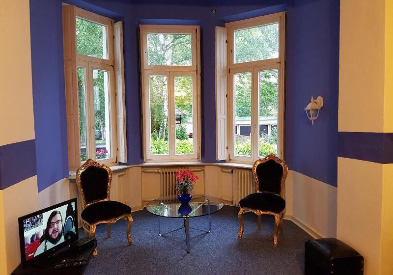 بنسيون A&s Ferienwohnungen Koblenzer Strasse