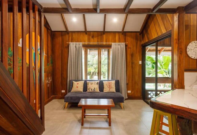 ペンション Kalawala