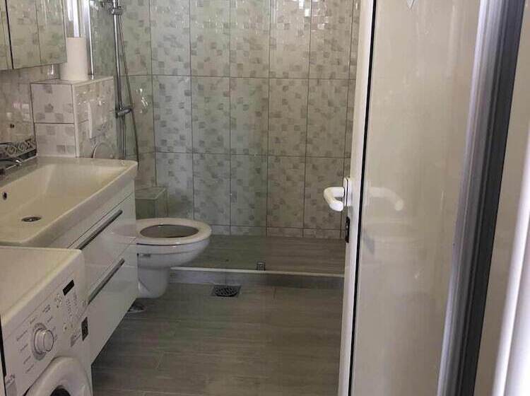 پانسیون Monte Perla Residence