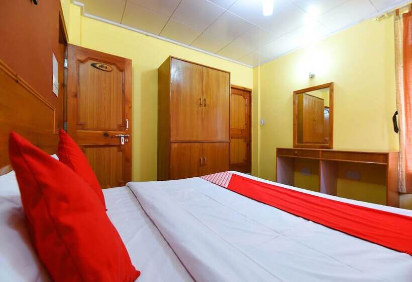 بنسيون Oyo 14257 Home Pleasant Family Studio At Prini