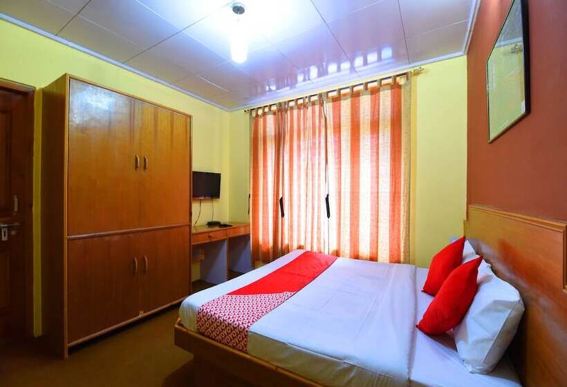 بنسيون Oyo 14257 Home Pleasant Family Studio At Prini