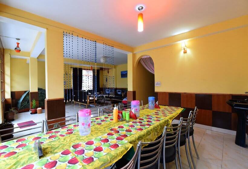 بنسيون Oyo 14257 Home Pleasant Family Studio At Prini