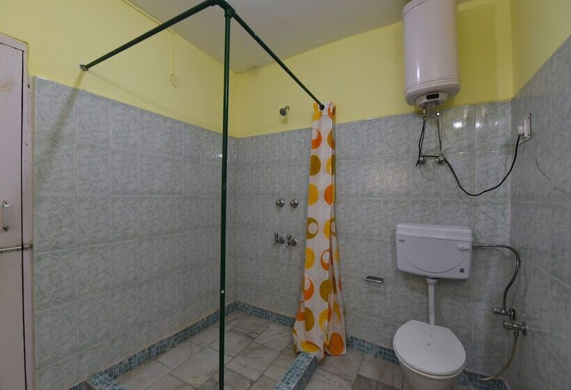 بنسيون Oyo 14257 Home Pleasant Family Studio At Prini