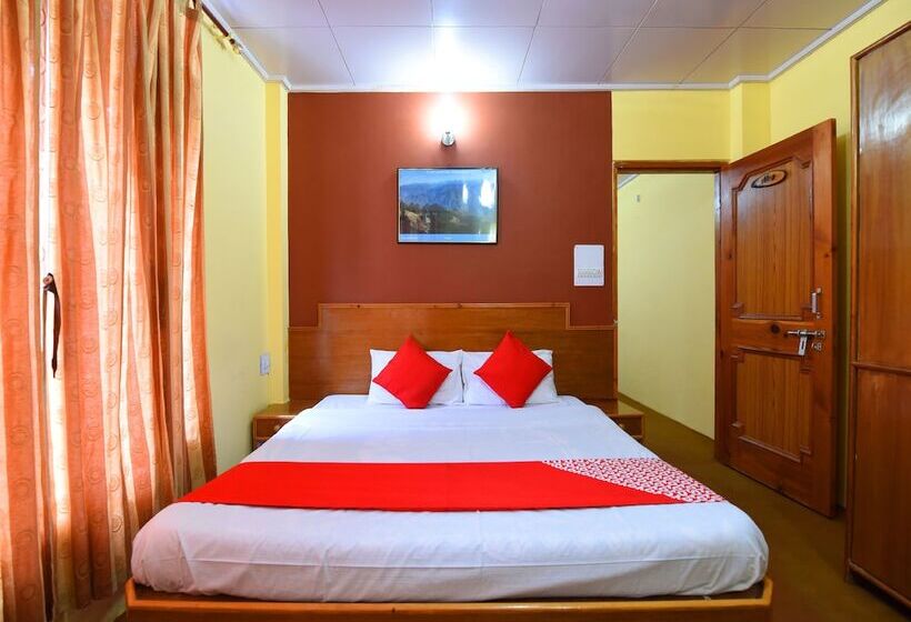 بنسيون Oyo 14257 Home Pleasant Family Studio At Prini