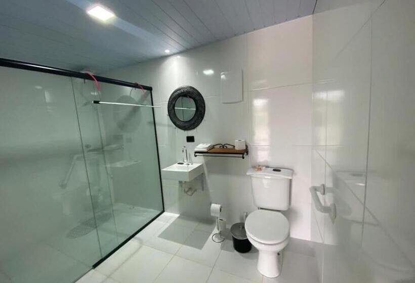 ペンション Pousada Villa Caiobá