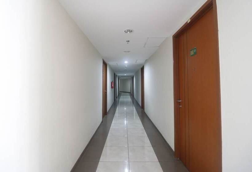 פנסיון Redliving Apartemen Green Lake View Ciputat   Mpo Yani Rooms Tower E With Fast Wifi
