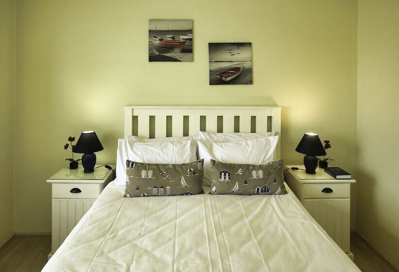 膳宿费 Sea Cottage, Langebaan 4 Sleeper