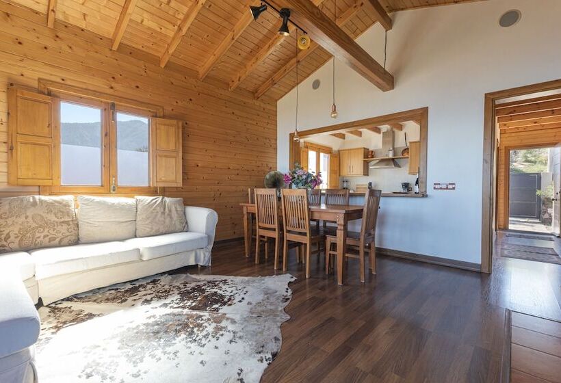 ペンション Villa De Montaña Ilusión