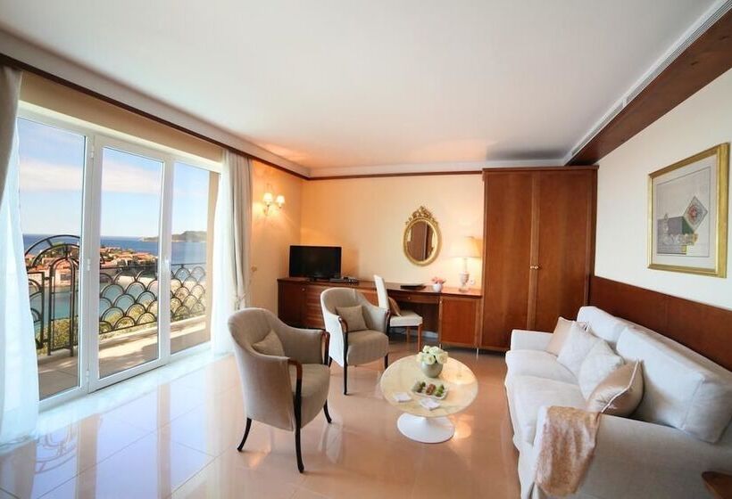 پانسیون Villa Montenegro