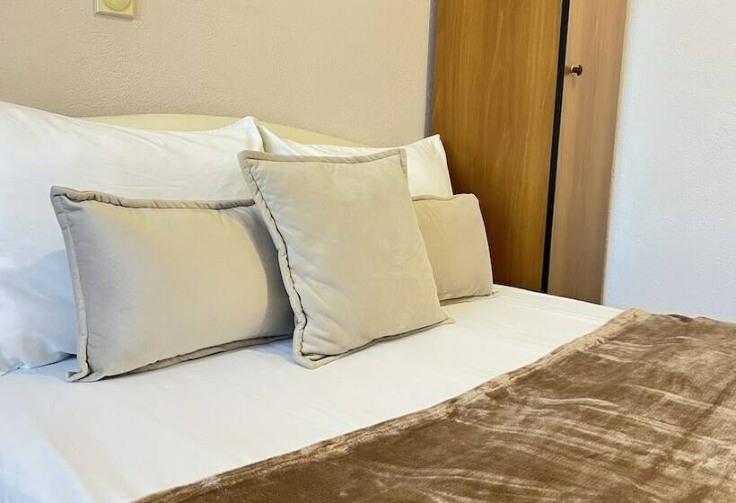 پانسیون Villa Oleander