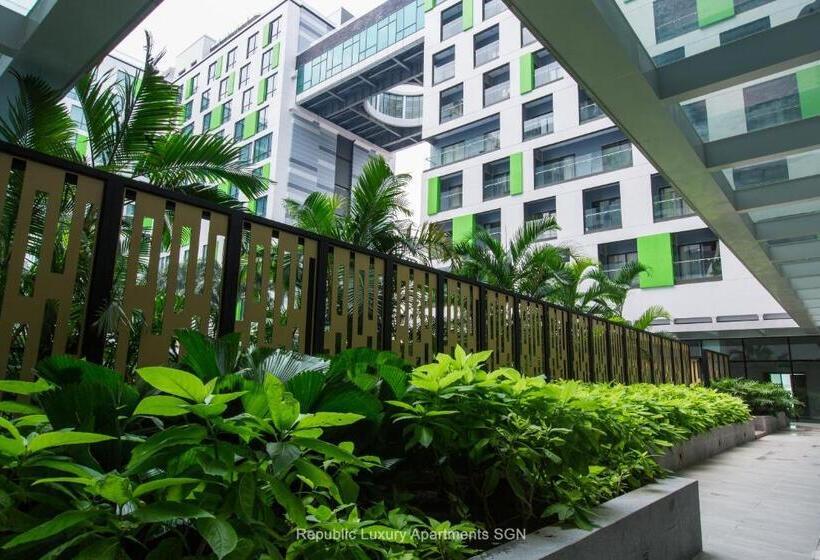 Republic Suites Ho Chi Minh City