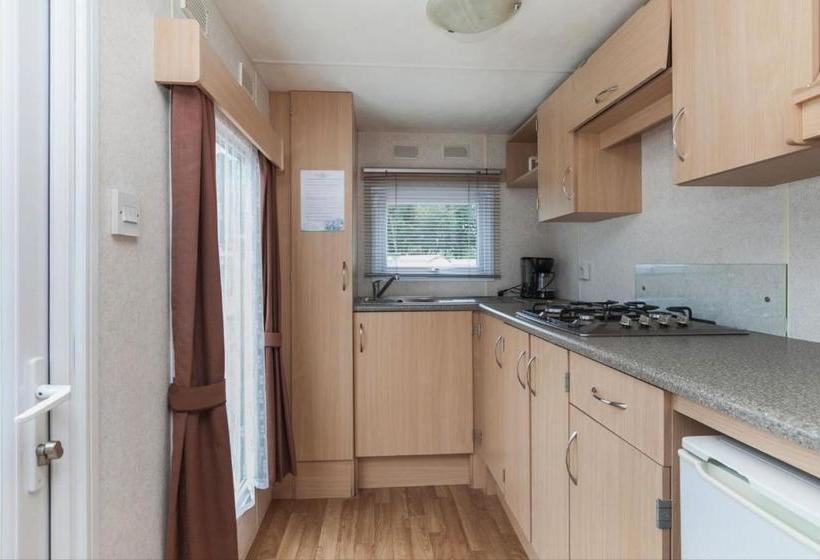 استراحتگاه Db Helden Mobile Home