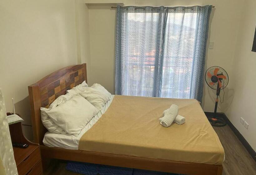 Rosarich Homestay   Bristle Ridge Residences