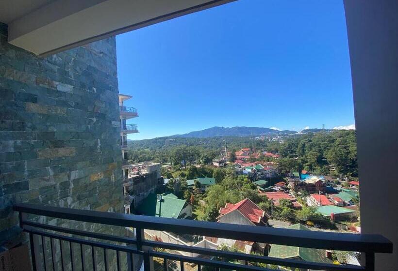 Rosarich Homestay   Bristle Ridge Residences