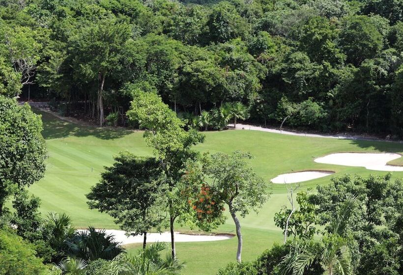 Terrazas Apartments By Bahia Principe