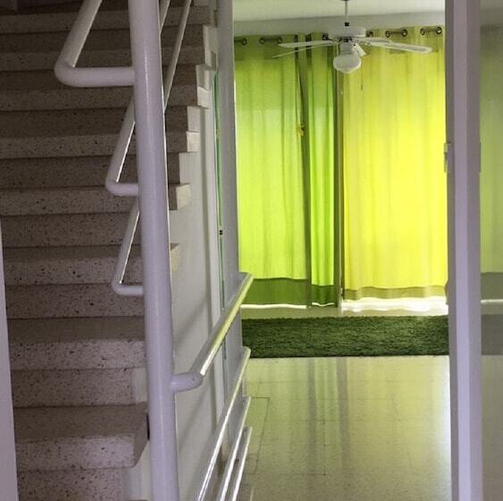 Townhouse Coral Bay Village