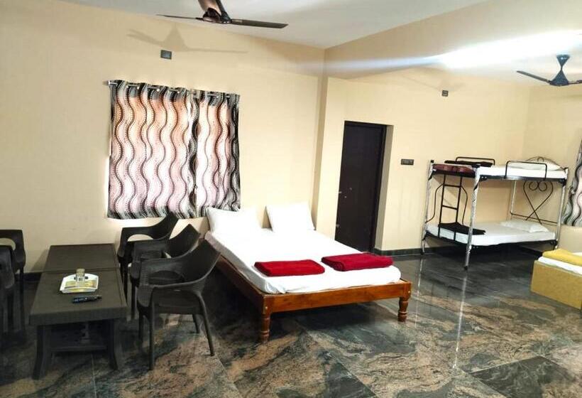 فندق صغير P A Resort