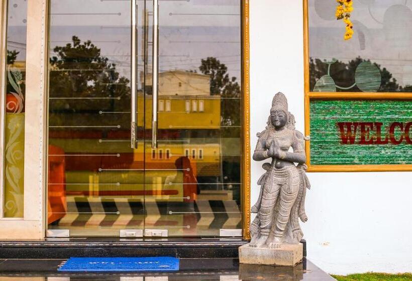 فندق صغير P A Resort