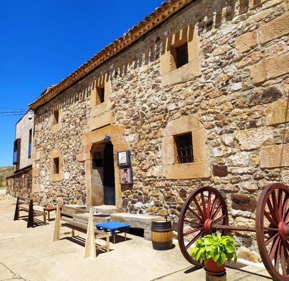 הוסטל Posada Real La Vieja Chimenea Spa