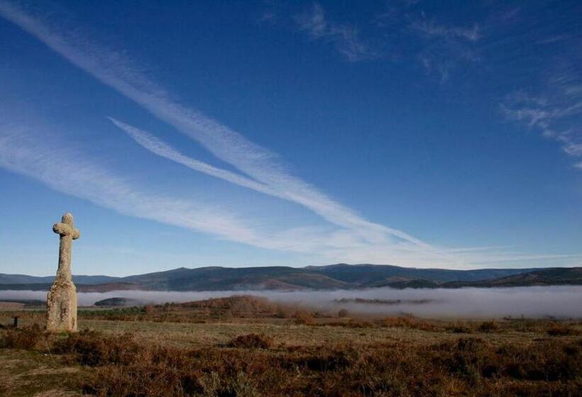 הוסטל Posada Real La Vieja Chimenea Spa