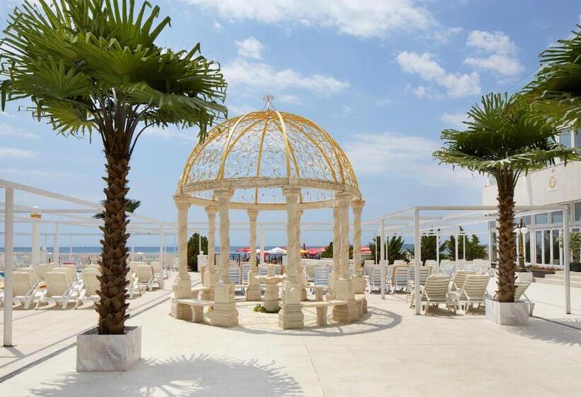 Amore Beach All Inclusive