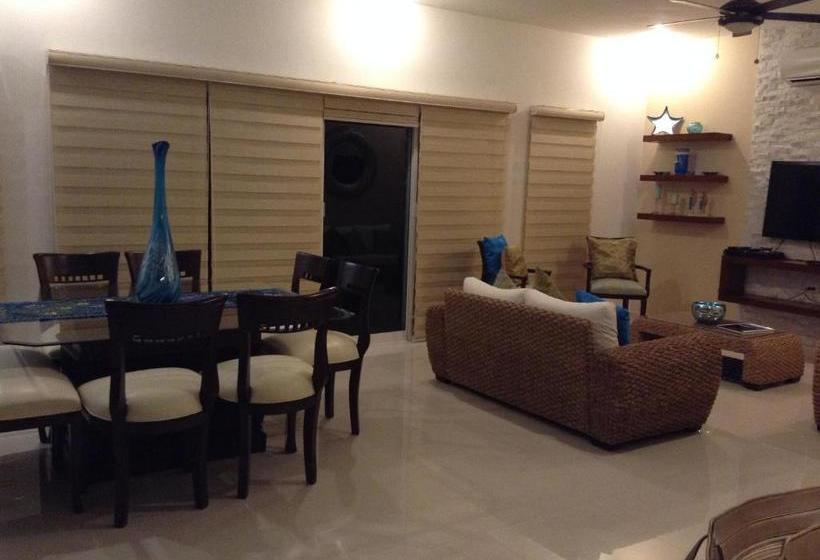 Apartamento En La Playa En Mazatlán