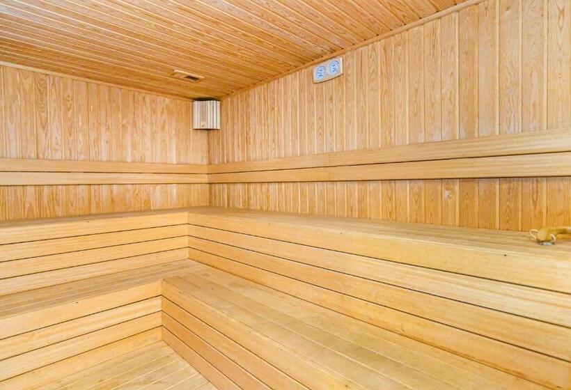 Baku Deniz Mall Family Hotel Apartment