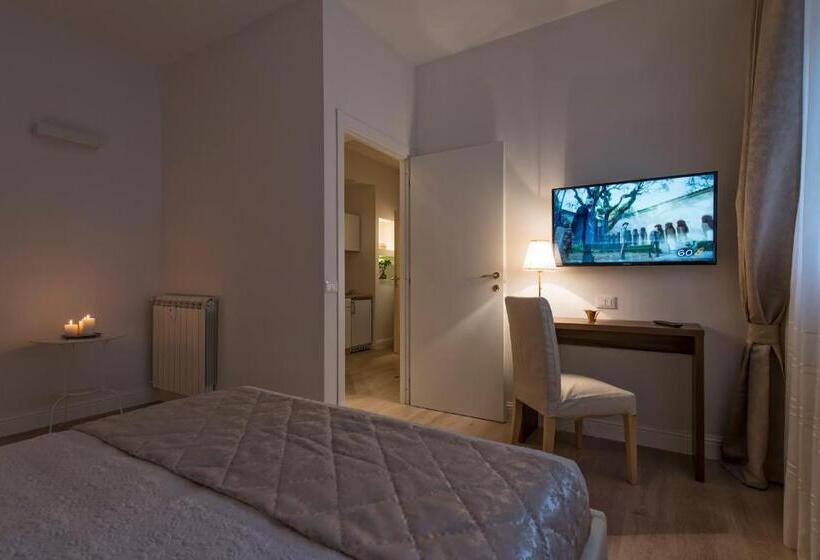 تختخواب و صبحانه Aruna Suites