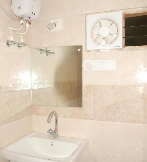 住宿加早餐 Gurukrupa Bunglow