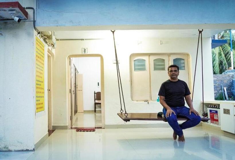 住宿加早餐 Gurukrupa Bunglow