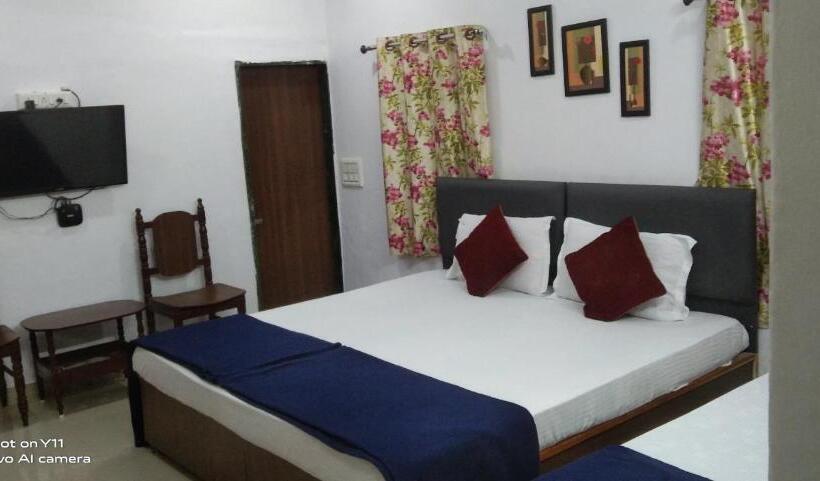 住宿加早餐 Gurukrupa Bunglow