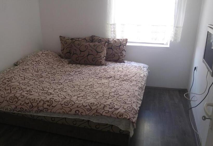 تختخواب و صبحانه Prenociste H2o