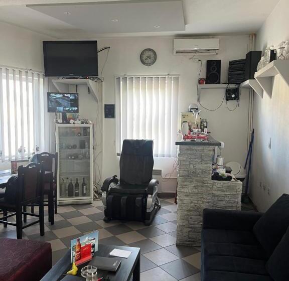 تختخواب و صبحانه Prenociste H2o