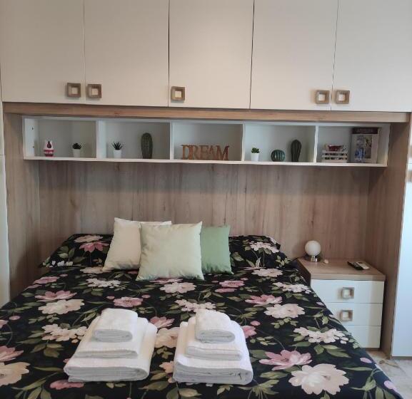 تختخواب و صبحانه Villa Ada