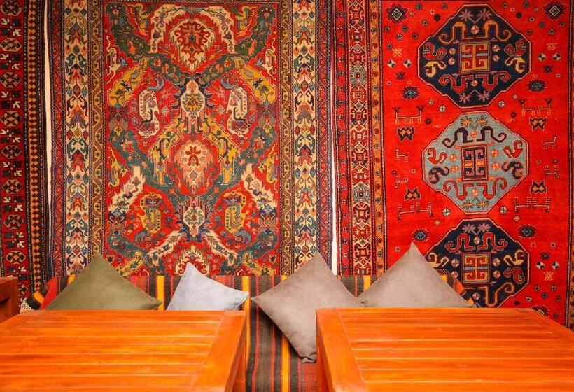 Chalet Dilijan Hotel & Restauarant