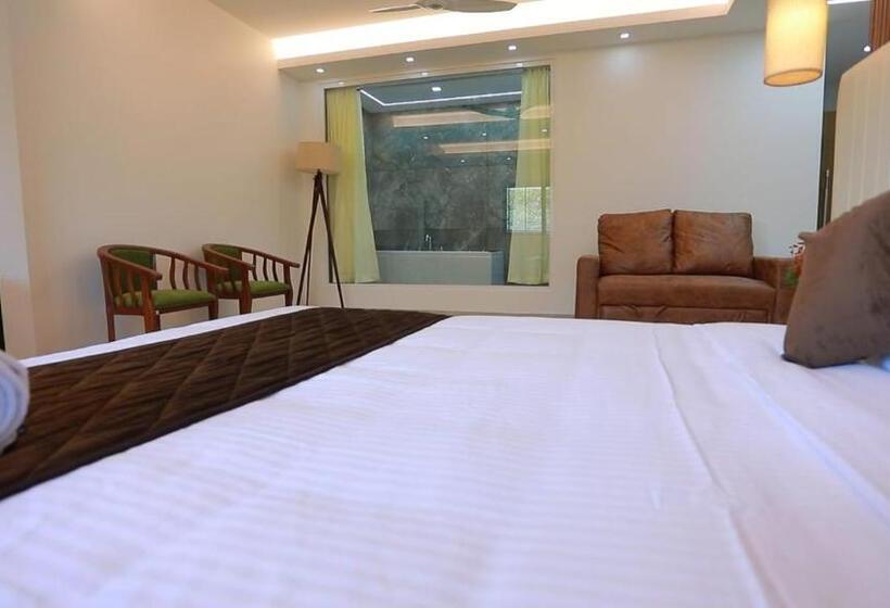 هتل Alleppey Haven Beach Villa