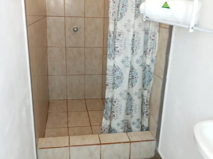 فندق Cabinas Coco Alegre