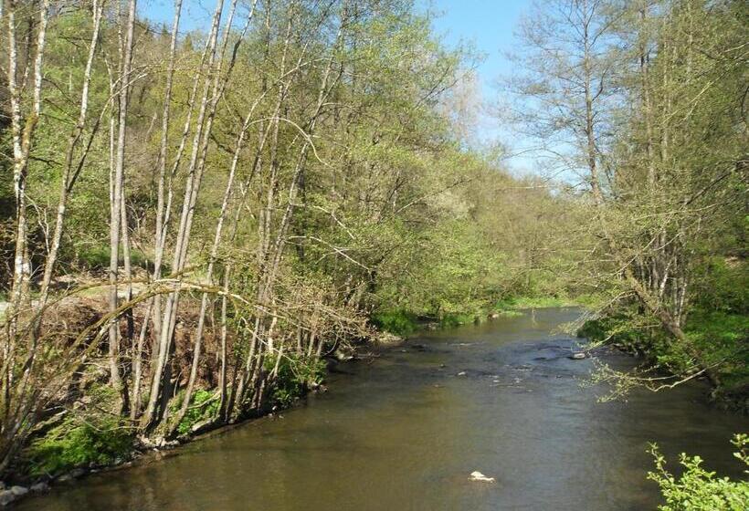 Отель Nettes Landhaus