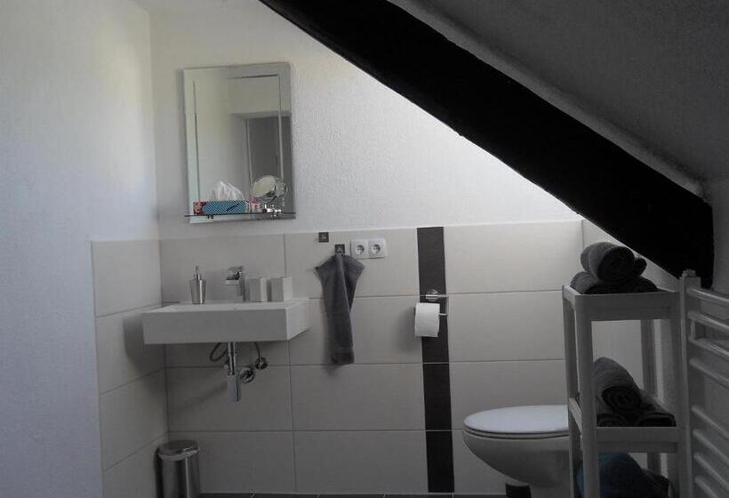 Отель Nettes Landhaus