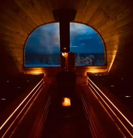 ホテル Karemajat Panorama