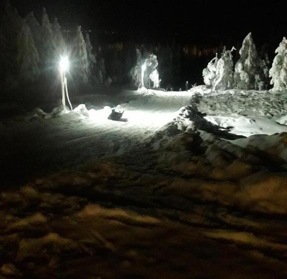 בית מלון כפרי Karemajat Panorama