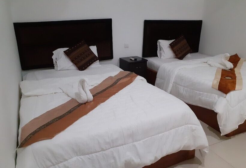 בית מלון כפרי New Season Riverside