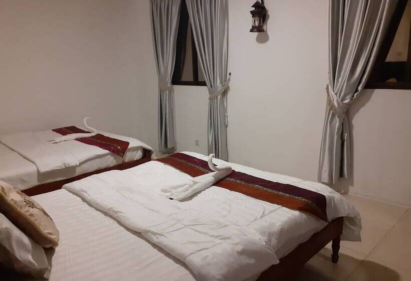 בית מלון כפרי New Season Riverside