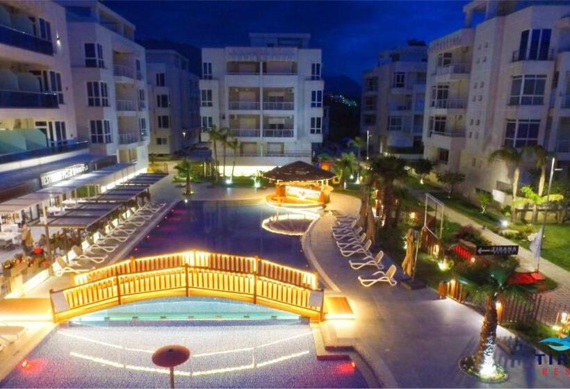 בית מלון כפרי Tirana Resort Radhime