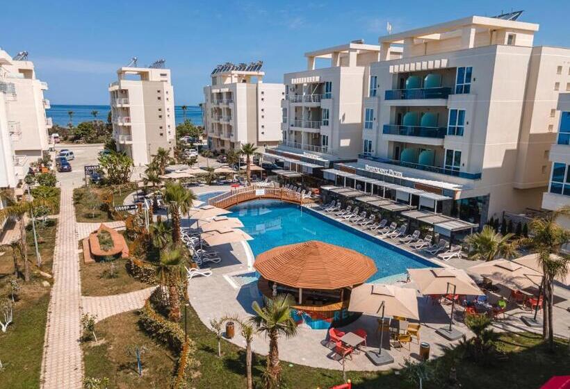 בית מלון כפרי Tirana Resort Radhime