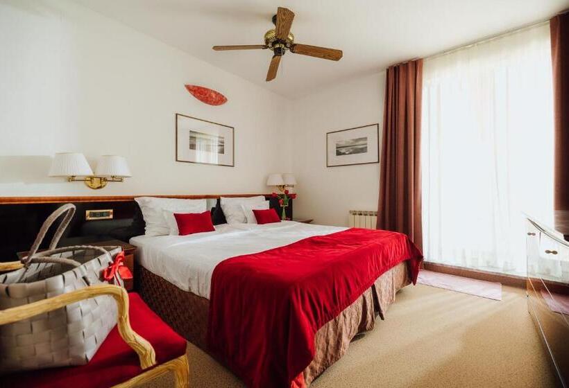 هتل Villa Bellevue Portoroz Portorose