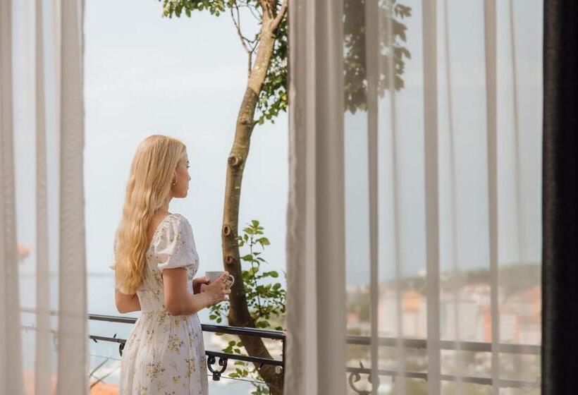 هتل Villa Bellevue Portoroz Portorose