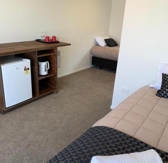 בית מלון כפרי Woodstock